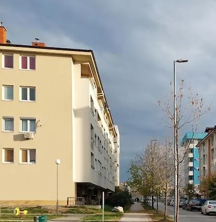Luxury - East Sarajevo 公寓 *