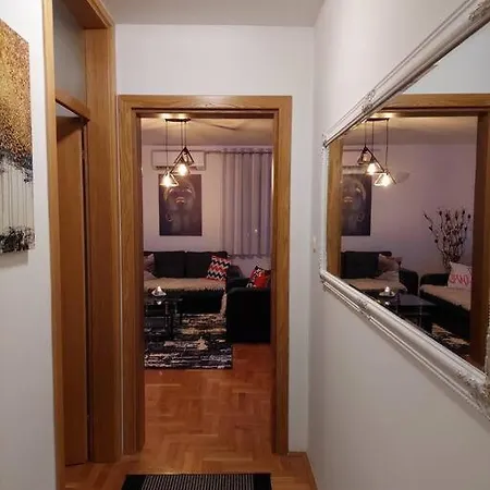 Luxury - East Sarajevo 公寓 Lukavica