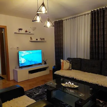 Luxury - East Sarajevo 公寓 *